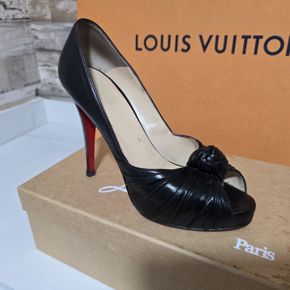 Louis Vuitton Black Peep Toe Heels